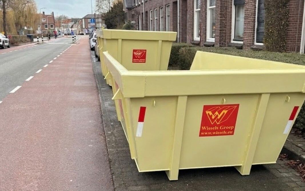 Grofvuil kwijtraken: Zelf wegbrengen of een container laten ophalen?